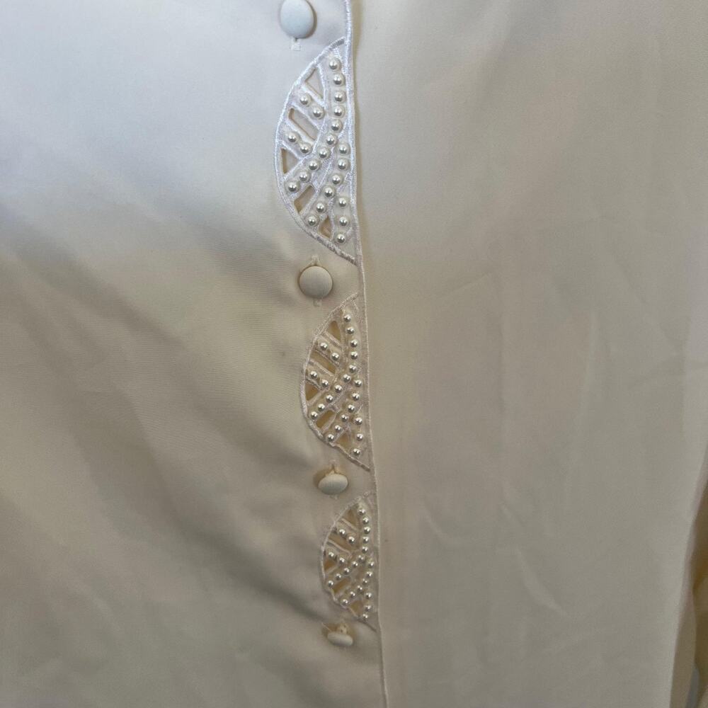 Vintage Claudia Richard Cream Faux Pearl Cutout Blouse Size 10 - Picture 3 of 7